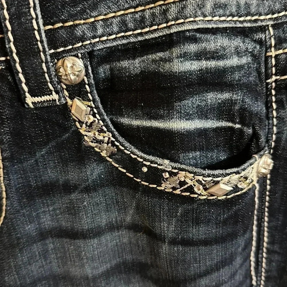 Miss Me Dark Wash Mid Rise Boot Jeans Size 27/31 - Picture 10 of 10